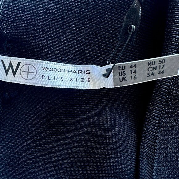 Waggon Paris Black & Gray Chevron Pattern Plus Size Sweater Dress 14 / XL NWT - Picture 6 of 12